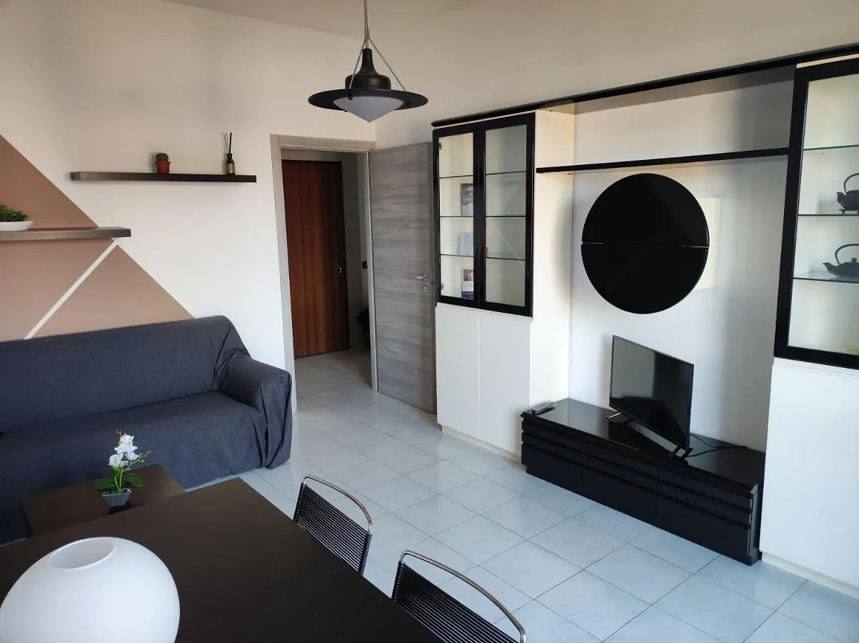Casa Zeus Apartment Monza 0*,  Italy