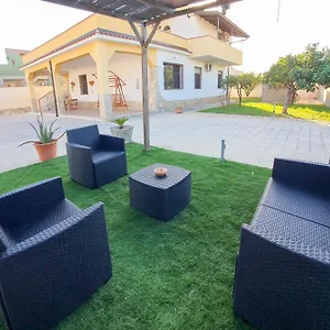 La Sosta - 150m Dal Mare - Patio Privato E Areal Relax , Arenella (Syracuse) Italia